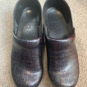 Danskos, size 38!